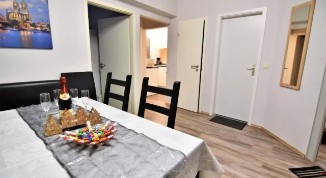 Apartments Kln Mlheim, 予約 アパートメント エイル ケルン
