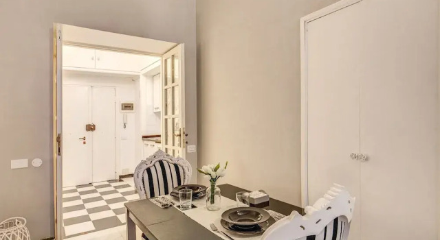 Maison De Luxe Campomarzio, Забронировать Отель Спанья Рим, рядом с Площадь Фламинио
