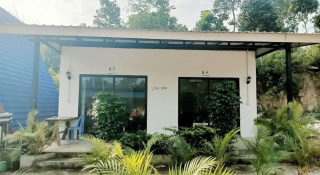 Бунгало Blue Zone Hostel