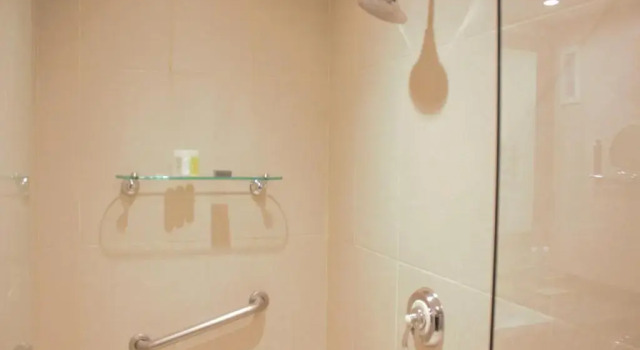 Номер Standard Renaissance Caracas La Castellana Hotel