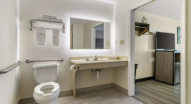 Двухместный номер Standard Best Western of Alexandria Inn & Suites & Conference Center