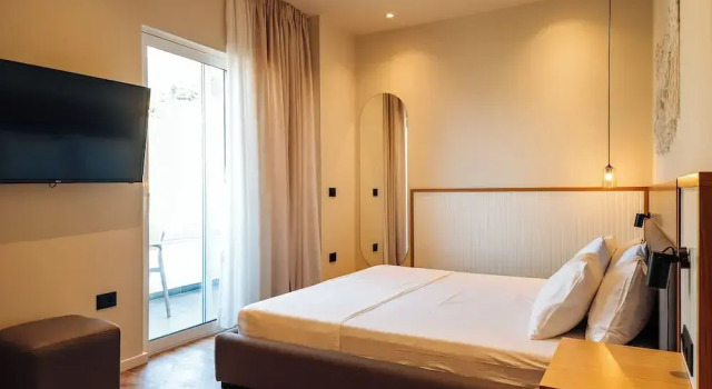Номер Standard Sunset Shoreline Saranda Hotel
