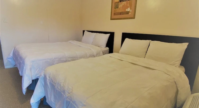 Четырёхместный номер Comfort Country Place Inn And Suites