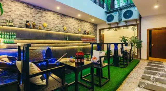 Wuzhen Xixiulan Hotel