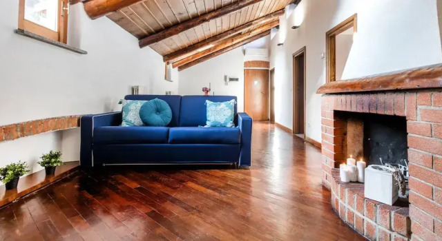 Апартаменты JOIVY Big Wooden Apartment for 6 near Milano Center