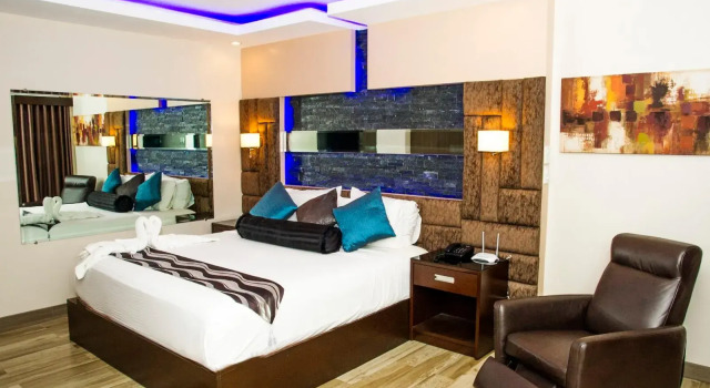 Люкс Premier Grand Central Hotel