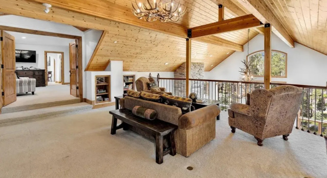 Majestic Lodge Retreat Amenities & Views, Rezerwuj Dom wakacyjny Hotele w Vail Ski z parkingiem, Parking