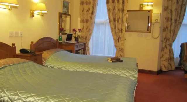 Garden Hotel, Забронировать Отель Бангор (Уэльс) Сноудония