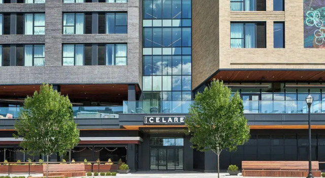 Hotel Celare, Cincinnati Midtown, a Tribute Portfolio Hotel, Varaa Hotelli Hotellit Cincinnati aamiaisella, Aamiainen