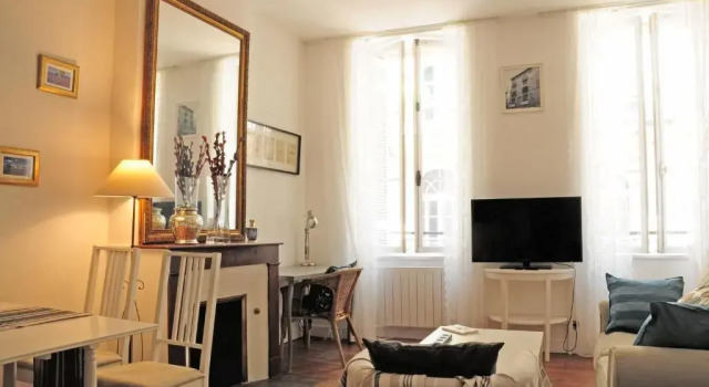Апартаменты Bordeaux charming center