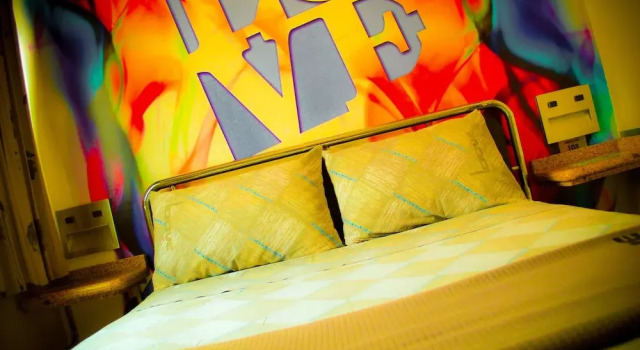 Loove Hotel - Adults Only