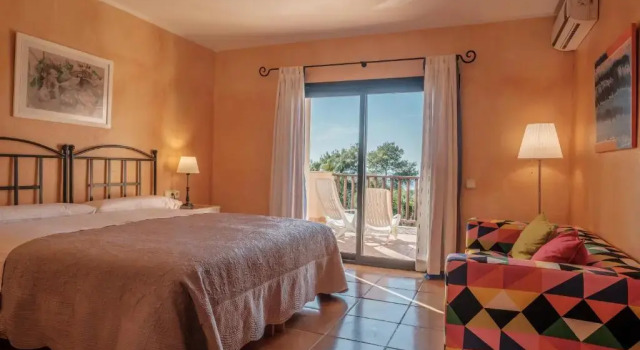 Villa Ses Marjades, Book Villa Hotels in Ibiza with a Pool, Swimming Pool