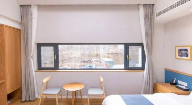 Тент Beijing Snowboard Homestay (Huairou River Fangkou Great Wall)