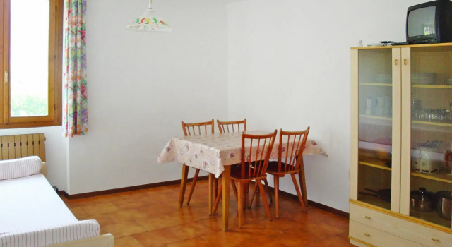 in Bezzecca with 1 bedrooms and 1 bathrooms