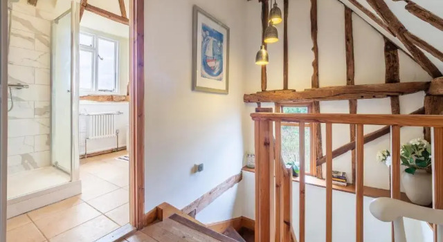 Коттедж с 2 комнатами Stylish rural cottage with views over fields and the River Stour - The Granary