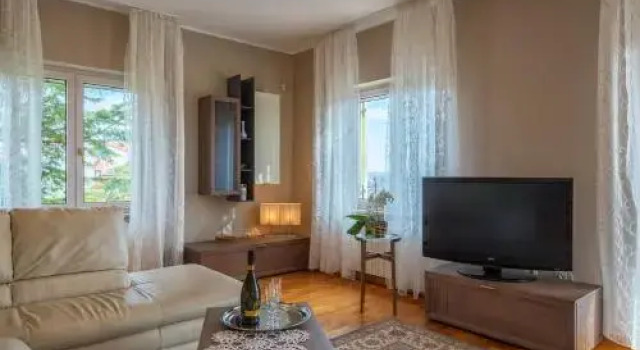 Apartment Majoran