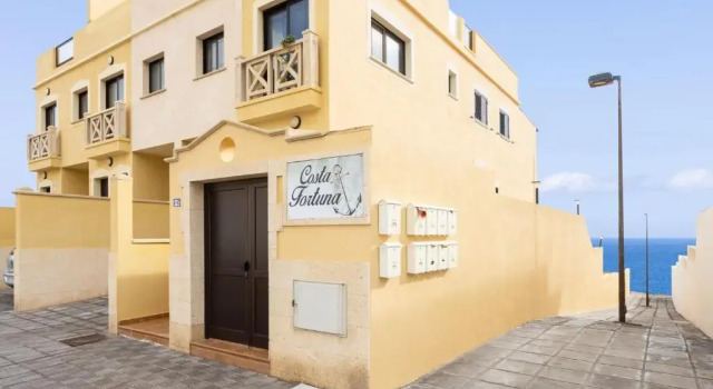 Live faro poris house
