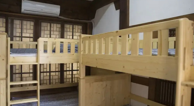 Chongmyunghon - Hostel, Забронировать Хостел Хостелы Чонджу, рядом с Военное и полицейское кладбище Чонджу, Хостел