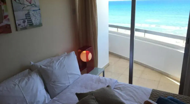 Апартаменты Alex Beach Apartment 51
