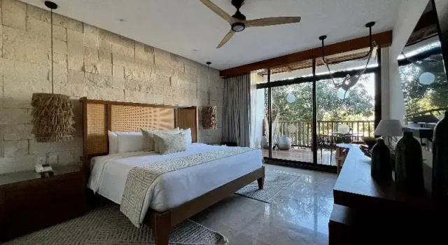 Двухместный полулюкс с балконом Hotel Mundo Maya Tulum