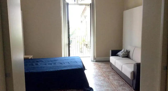 Apartment with 4 bedrooms in Catania with wonderful city view furnished terrace and WiFi 3 km from the beach, Забронировать Апартаменты/квартира Катания Сицилия, рядом с Городской музей Беллини