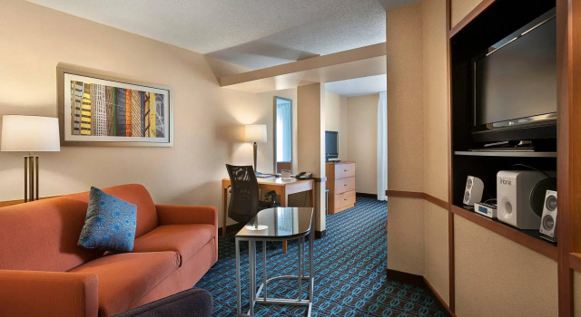 Двухместная студия Business Fairfield Inn & Suites Elizabeth City