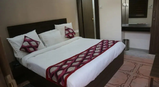 Hotel Royal Plaza, Забронировать Отель Отели штата Раджастхана 3 звезды, 3*