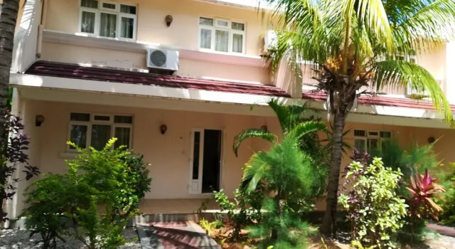 Apartment With 3 Bedrooms in Flic en Flac, With Shared Pool, Enclosed Garden and Wifi - 500 m From the Beach