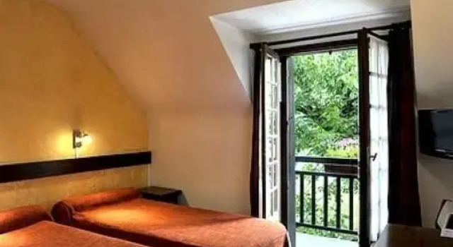 Hôtel Maugouber, Buchen Sie Hotel Maslacq Frankreich