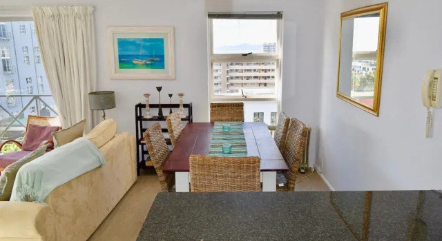 2 Bedroom Apartment With Waterfront Views, Забронировать Апартаменты/квартира Апартаменты Кейптауна, рядом с Signal Hill Noon Gun, Апартаменты/квартира