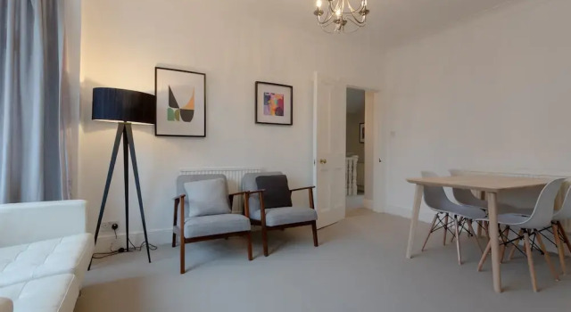 2 Bedroom Flat Next to Clapham Common, Забронировать Апартаменты/квартира Апартаменты Лондона, рядом с Центр искусства Battersea, Апартаменты/квартира