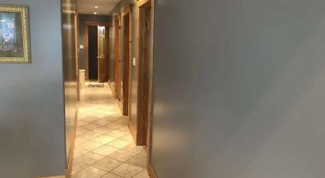 På øverste etage suite med altan Alexanders Landing