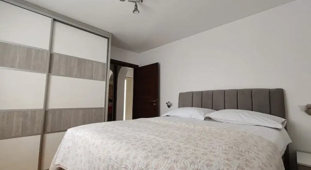Apartments and Room Danijel