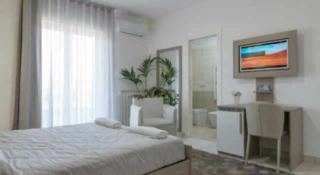 Четырёхместный номер Standard Hotel America
