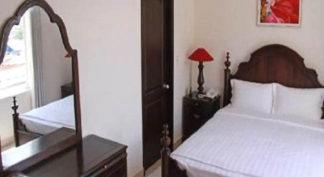 Hoa Dong Duong Hotel, Забронировать Отель Фунхуан 
