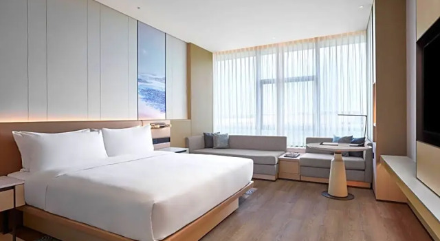 Двухместный номер Deluxe с видом на город Courtyard by Marriott Qinhuangdao