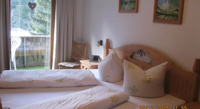 Апартаменты Gästehaus Schoeneweiß