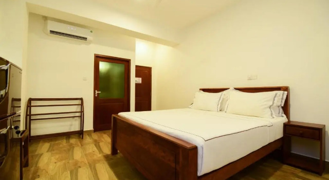 Двухместный номер Deluxe с балконом Chaaya inn Hotel