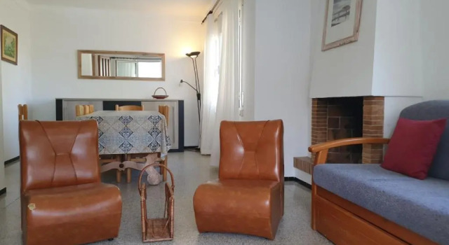 Holiday Home Villa Guapa, Забронировать Вилла Коттеджи Торроэлья-де-Монгри, Коттедж