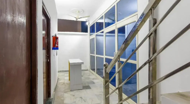 Rishi Guest House by OYO Rooms, Buchen Sie Pension Prem Nagar 