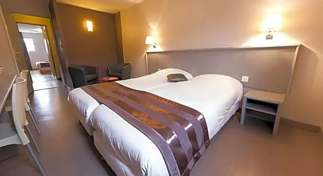 Четырёхместный семейный номер Standard The Originals City, Hôtel Le Louisiane, Belfort Sud