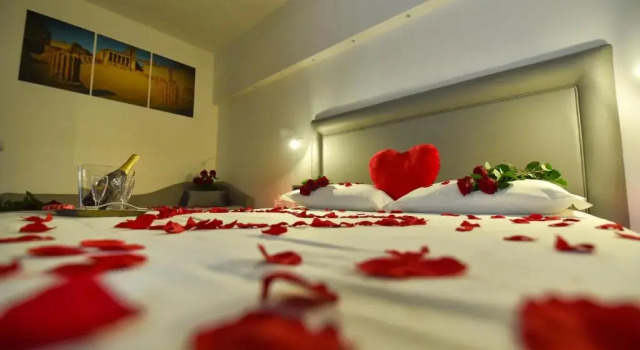 Pompei Inn Ruins Luxury Suites