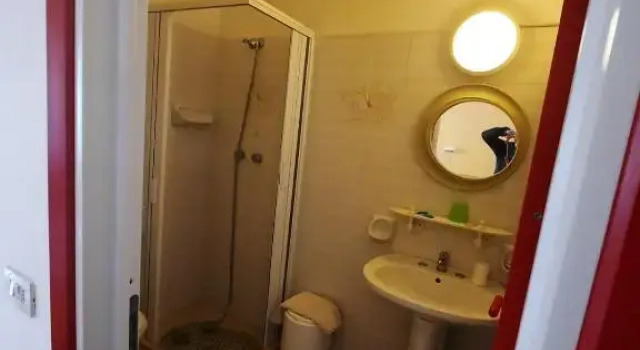 Четырёхместный номер Standard Hotel Vittoria