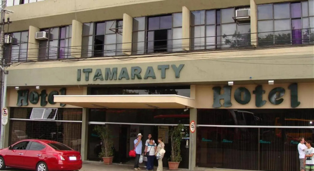 Hotel Itamaraty, Забронировать Отель Отели Куритиба с парковкой, рядом с Конгресс-центр Estacao Embratel, Парковка