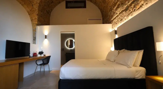 Номер Deluxe Bastione Spasimo Boutique Hotel