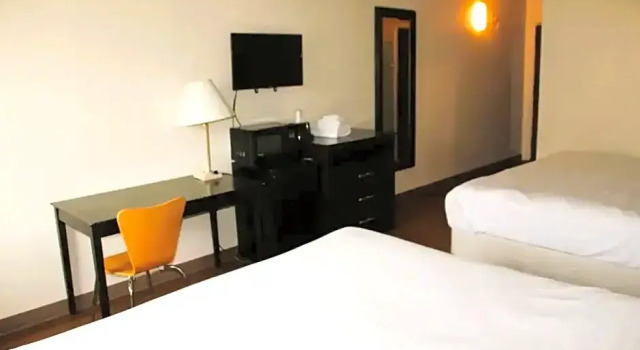 Четырёхместный номер Standard OYO Hotel Tulsa OK, I-44
