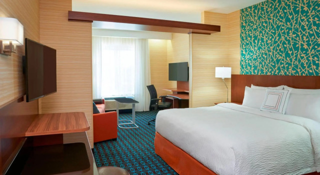 Fairfield by Marriott Niagara Falls, Забронировать Отель Отели Ниагара Фолс 3 звезды, рядом с Круиз Maid of the Mist, 3*