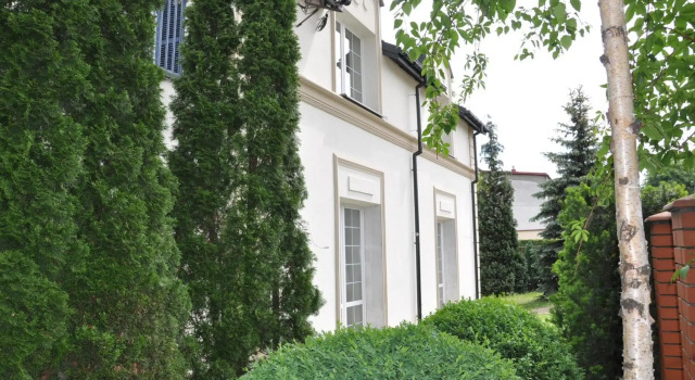 BE WELL 3-Rooms Apartment with Garden, Varaa Huoneisto Bialoleka Varsova