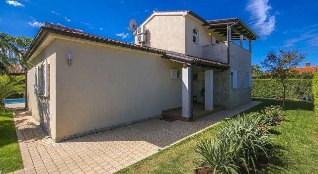 Villa Rossana, Đặt Biệt thự Nhà tranh ở Perci, Nhà tranh