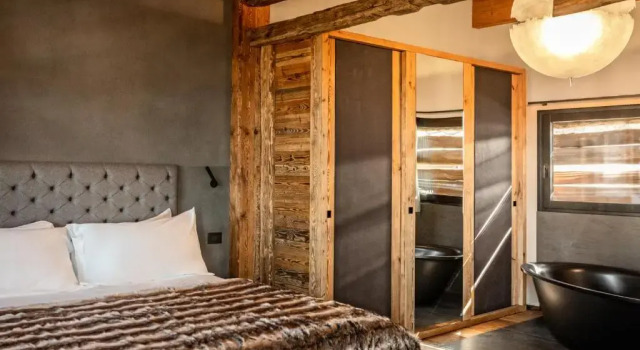 Chalet Cocoon Deluxe Private Spa and F&B, Забронировать Шале Отели Шамуа с парковкой, рядом с Кресельный подъёмник Корньолаз-Лаго Лод (нижняя станция), Парковка